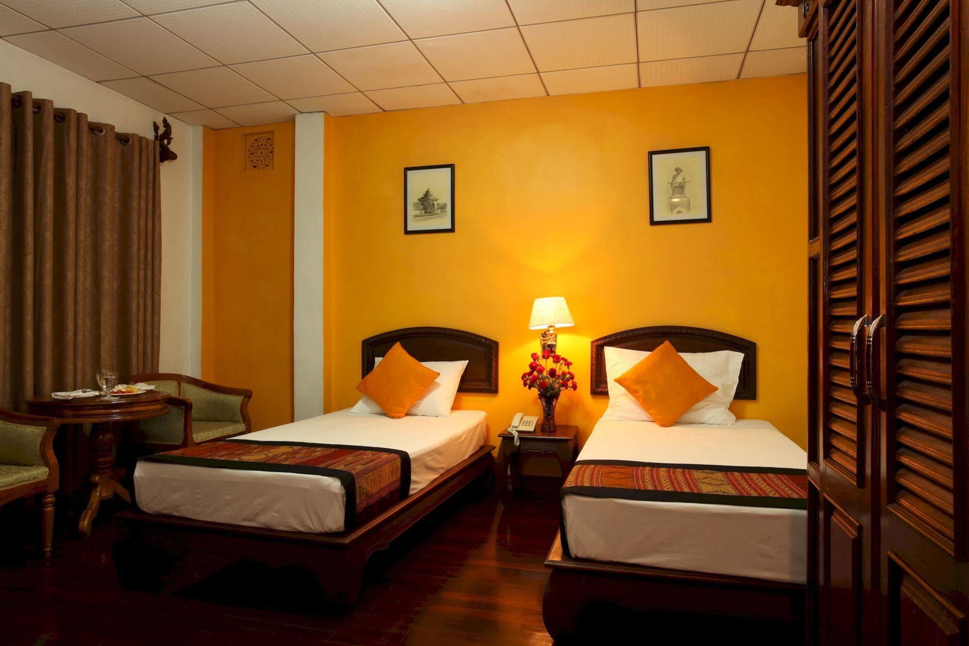 Chandara Boutique Hotel Vientiane Extérieur photo