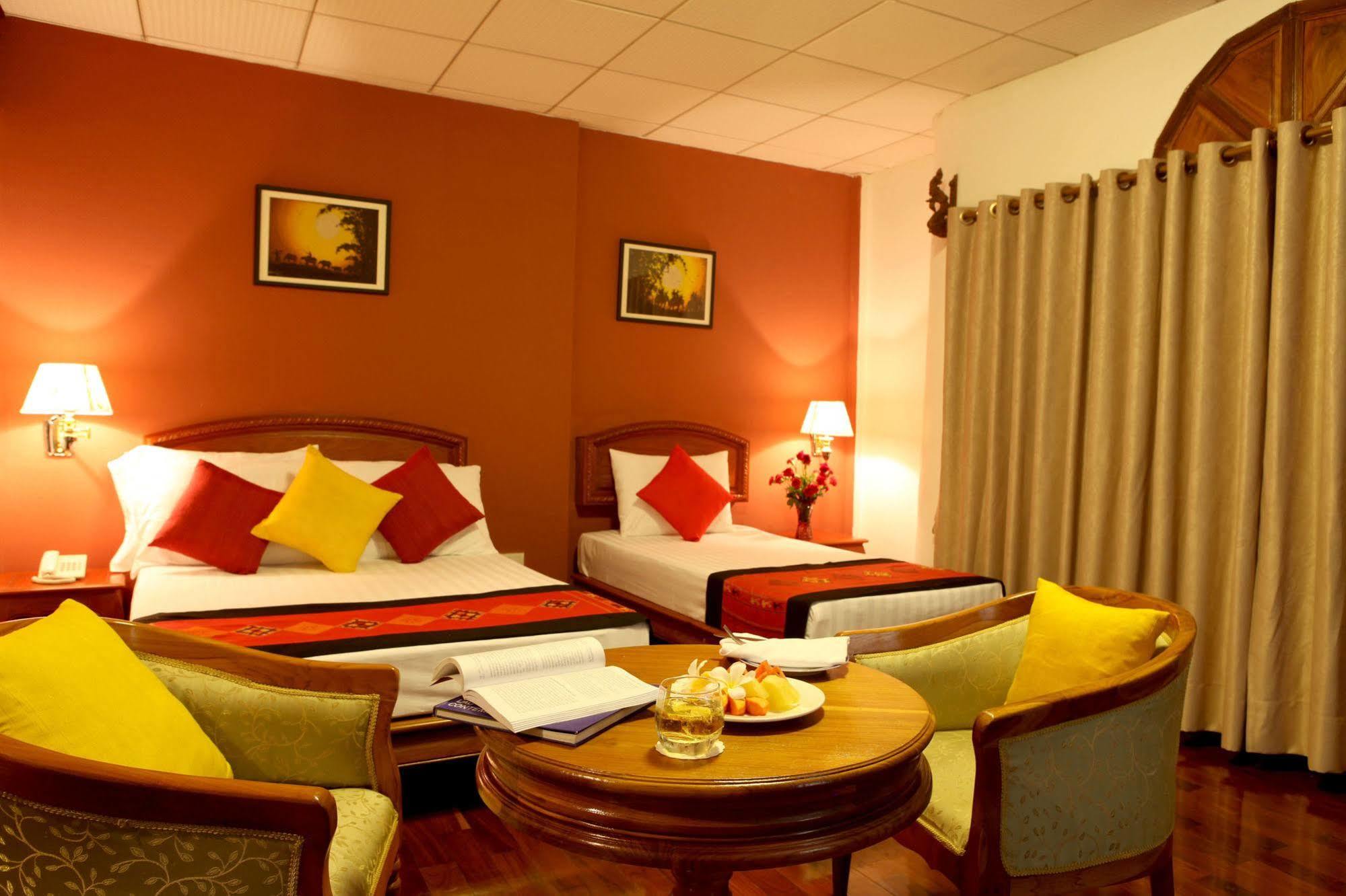 Chandara Boutique Hotel Vientiane Extérieur photo